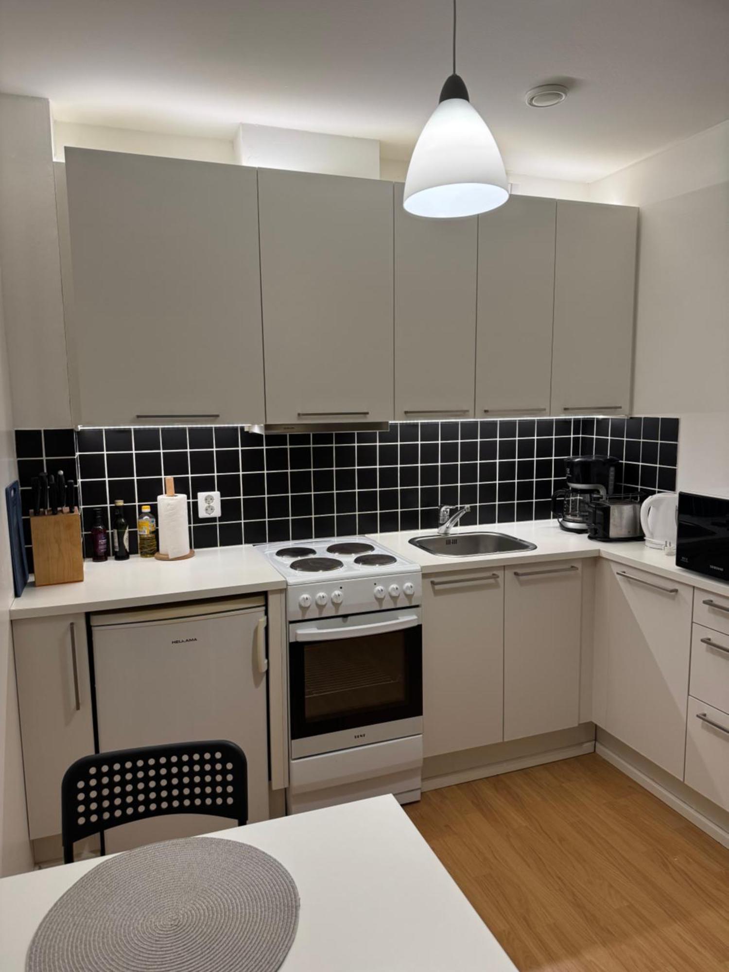 Tranquil Studio Near Nature, Free Parking& Wifi Helsinki Esterno foto